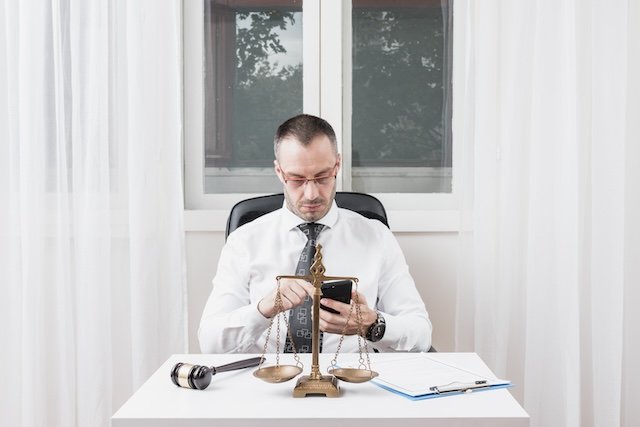 Managing and Reducing Legal Fees in Lemon Law Cases